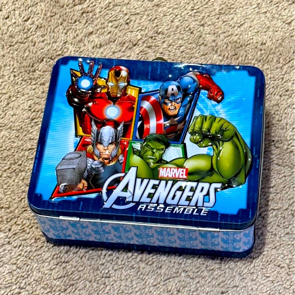 Marvel Avengers Assemble Tin Box